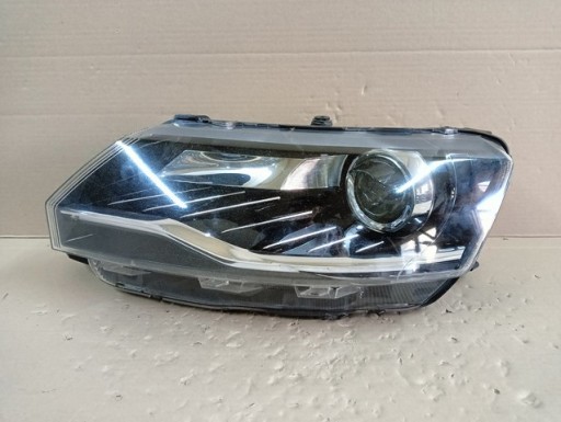 LAMPA FAR LIJEVA STRANA XENON LED SKODA RAPID 5JB REDIZAJN 16-