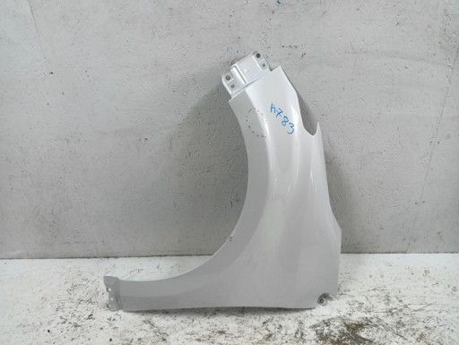 BLATOBRAN LIJEVA STRANA PREDNJA TOYOTA YARIS IV 4 20-