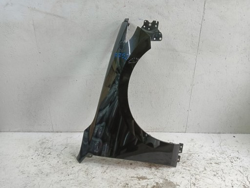 BLATOBRAN DESNA STRANA PREDNJA MAZDA III 3 IV 4 BP 19-