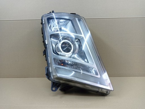 LAMPA FAR DESNA STRANA BI-XENON VOLVO FH4 13-