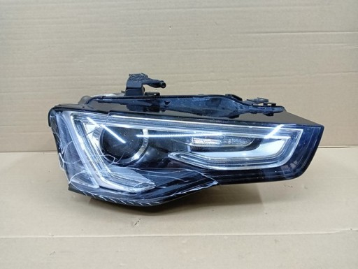 LAMPA FAR DESNA STRANA BI-XENON NIJE ZAKRETNI AUDI A5 8T REDIZAJN 12-