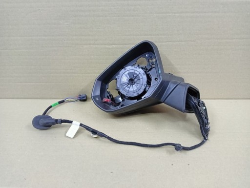 RETROVIZOR LIJEVA AUDI Q3 II 2 83A Q2 81A 10PIN 16-