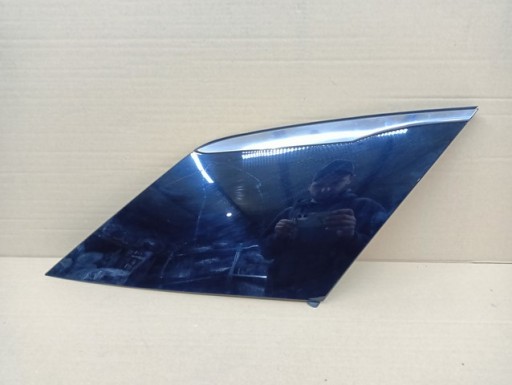 POKLOPAC NA BLATOBRAN DESNA STRANA ZADNJI LEXUS LBX 23-