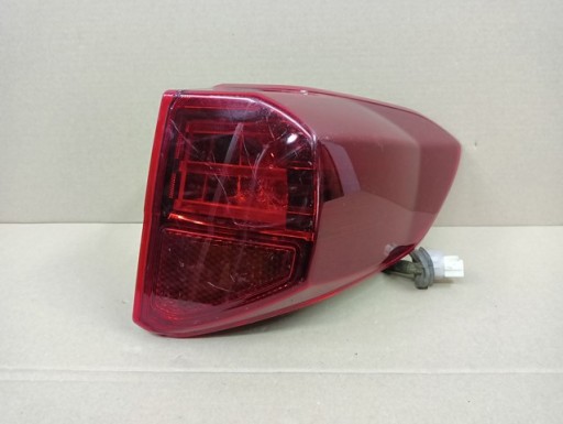 LAMPA FAR DESNA STRANA ZADNJA ZADNJI LED SUZUKI VITARA III 3 REDIZAJN 18-