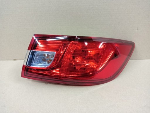 LAMPA FAR DESNA STRANA ZADNJA ZADNJI RENAULT CLIO IV 4 HATCHBACK (OBIČNI) 12-16R