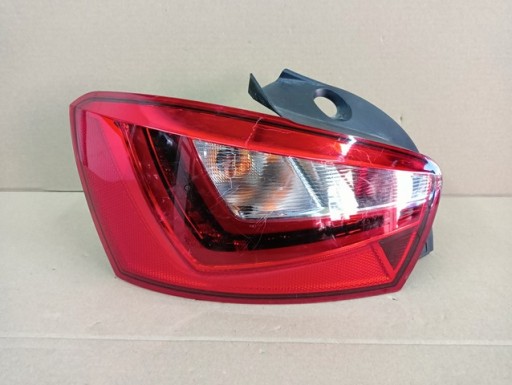 LAMPA FAR LIJEVA STRANA ZADNJA  ZADNJI SEAT IBIZA IV 4 6J REDIZAJN 12-