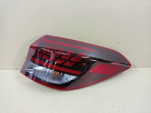 LAMPA FAR DESNA STRANA ZADNJA ZADNJI HYUNDAI I30 III 3 KARAVAN REDIZAJN 20-