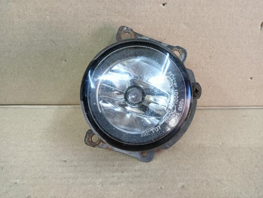 MAGLENKA DESNA STRANA PREDNJA MITSUBISHI OUTLANDER II 2 06-12R