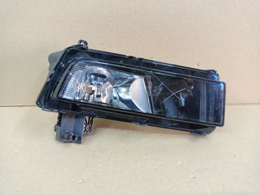 MAGLENKA DESNA STRANA PREDNJA VW TOURAN III 3 5TA 15-