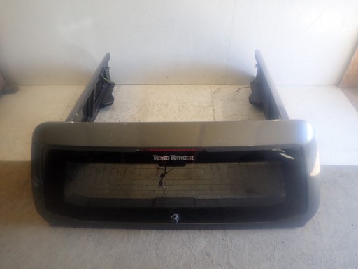 KAROSERIJA POKLOPAC PAKI GEPEKA ZADNJI VW AMAROK HARDTOP