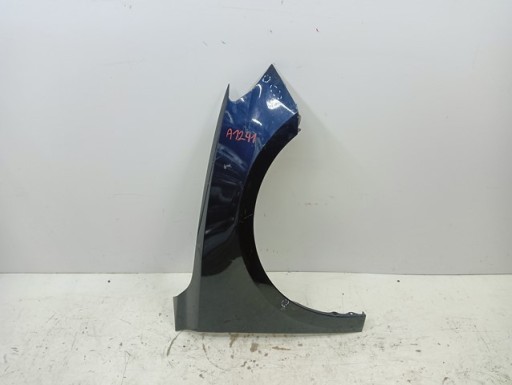 BLATOBRAN DESNA STRANA PREDNJA AUDI A1 II 2 82A 18-