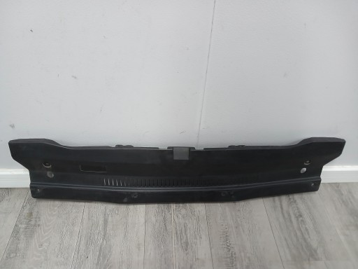 REŠETKA POKLOPAC VEZNI LIM PREDNJA STRANA HYUNDAI IX20 10-