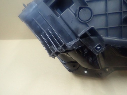 LAMPA FAR LIJEVA STRANA FULL LED MATRIX AUDI Q3 II 83A 18-