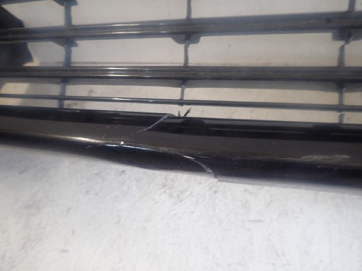 BRANIK PREDNJA STRANA TOYOTA CAMRY 8 VIII REDIZAJN 21-