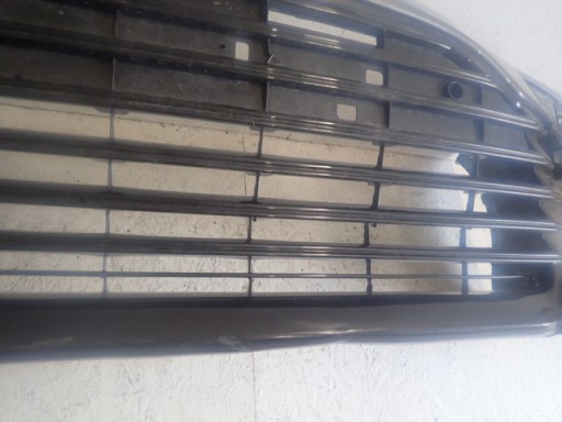 BRANIK PREDNJA STRANA TOYOTA CAMRY 8 VIII REDIZAJN 21-