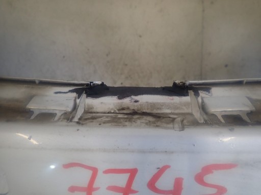 BRANIK PREDNJA STRANA LEXUS IS 2 II REDIZAJN 09-12R