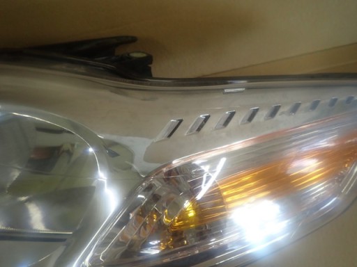 LAMPA FAR LIJEVA STRANA FORD MONDEO MK4 REDIZAJN 11-