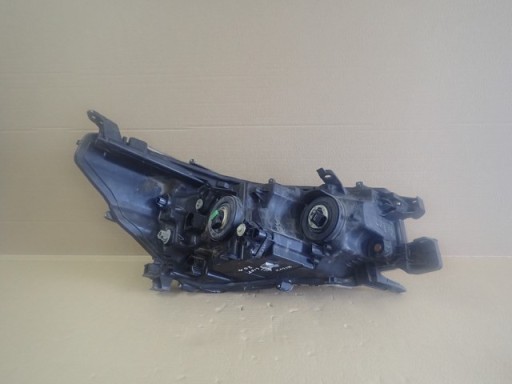 LAMPA FAR LIJEVA STRANA TOYOTA HILUX 8 VIII REDIZAJN 20-