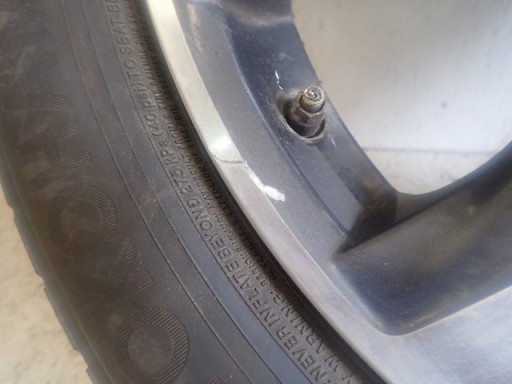 ALUMINIJSKA FELGA LEXUS RX GS IS 20X8 ET30 5X114,3