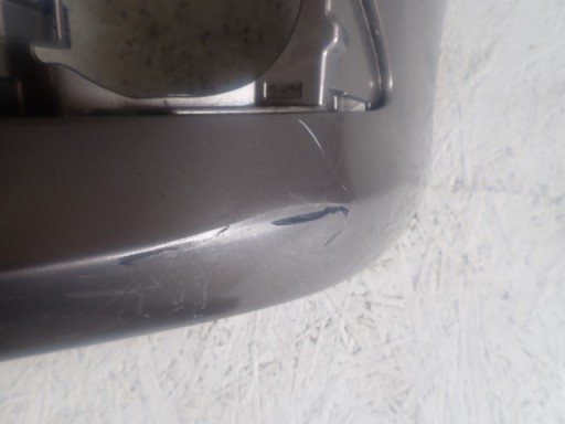 BRANIK PREDNJA STRANA TOYOTA AURIS 2 II REDIZAJN 2015-