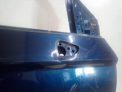 VRATA DESNA  PREDNJA STRANA SEAT ATECA 575 2016-