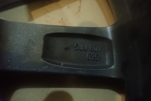 ALUMINIJSKA FELGA SKODA RAPID 5JJ601025 17X7 ET46