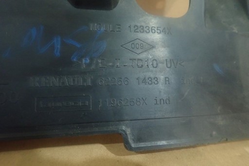MASKA GRIL RENAULT CLIO 4 IV 2012-2016R
