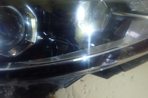 LAMPA FAR DESNA STRANA NISSAN QASHQAI 2 II REDIZAJN 17-
