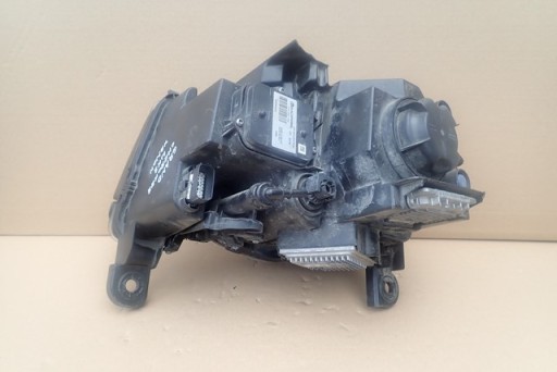 LAMPA FAR DESNA STRANA XENON JEEP CHEROKEE WK2 14-