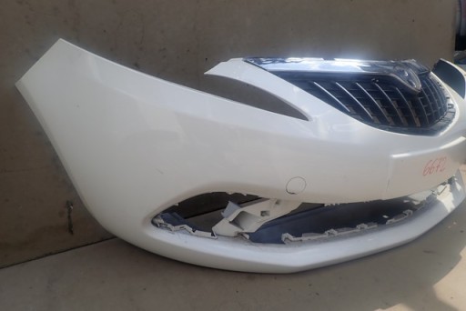 BRANIK PREDNJA STRANA LANCIA YPSILON III REDIZAJN 15-