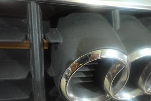MASKA GRIL AUDI Q3 II 83A853651 18-