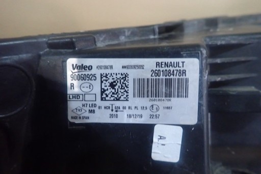LAMPA FAR DESNA STRANA RENAULT MEGANE IV 4 LED 16-
