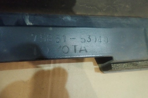 LAJSNA PRAGA DESNA STRANA PRAG LEXUS IS 3 III 13-