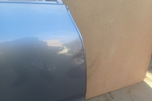 VRATA DESNA ZADNJA STRANA ZADNJI VOLVO XC60 II 2 17- VRATA DESNA ZADNJA STRANA ZADNJI VOLVO XC60 II 2 17-