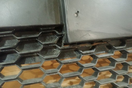 MASKA GRIL HYUNDAI IX20 REDIZAJN 15-