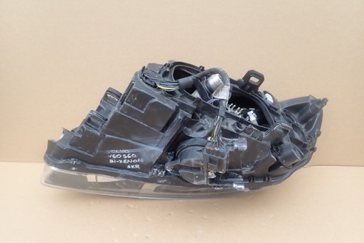 LAMPA FAR DESNA STRANA BI XENON ZAKRETNI VOLVO V60 S60 FL 13-