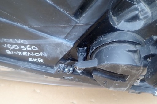 LAMPA FAR DESNA STRANA BI XENON ZAKRETNI VOLVO V60 S60 FL 13-