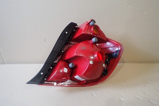 LAMPA FAR LIJEVA STRANA ZADNJA  ZADNJI HYUNDAI ACCENT 03-