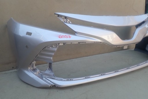 BRANIK PREDNJA STRANA TOYOTA CAMRY 2017-