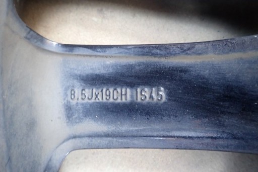 ALUMINIJSKA FELGA JAGUAR F PACE 8,5X19 ET45 HK8M-1007