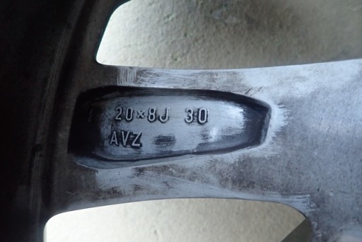 ALUMINIJSKA FELGA LEXUS RX450H 8X20 ET30 5X114.3