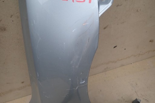 BLATOBRAN DESNA STRANA PREDNJA TOYOTA AVENSIS T25 REDIZAJN 06-09R