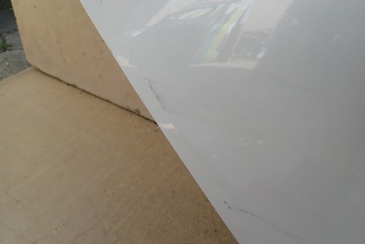 VRATA DESNA ZADNJA STRANA ZADNJI PEUGEOT 208 VRATA DESNA ZADNJA STRANA ZADNJI PEUGEOT 208