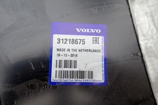 VRATA DESNA  ZADNJA STRANA ZADNJI VOLVO XC60 2008-