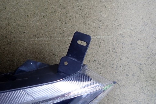 LAMPA FAR DESNA STRANA FORD FIESTA MK8 2017-