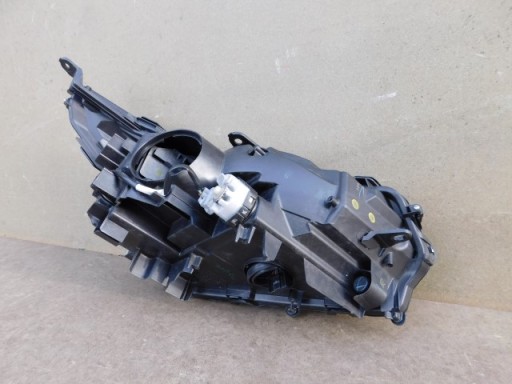 LAMPA FAR LIJEVA STRANA FULL LED LEXUS NX 14- LAMPA FAR LIJEVA STRANA FULL LED LEXUS NX 14-
