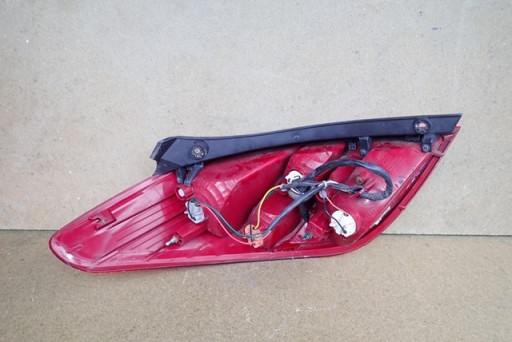 LAMPA FAR DESNA STRANA ZADNJA ZADNJI HYUNDAI I20 08-
