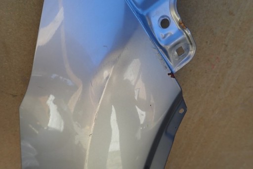 BLATOBRAN DESNA STRANA PREDNJA LEXUS RX 4 IV 2015-