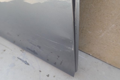 VRATA DESNA  ZADNJA STRANA ZADNJI VOLVO V40 12-