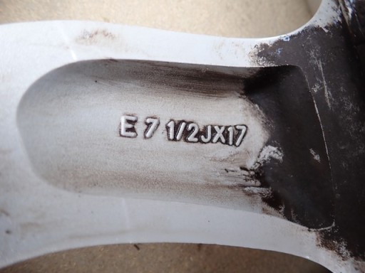 FELGA ALU BMW X3 F25 7X7,5 ET32 6787576